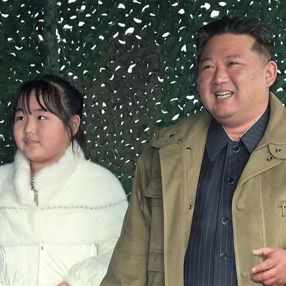 金正恩と「5人」の美しき諍い女（3）在日母の影響で女性重視戦略へ アサ芸biz Gree ニュース