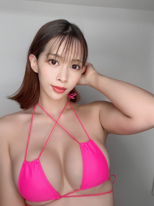 まんまるたわわな“ご褒美Body”に見惚れちゃう…！ゆめの凛華が披露した